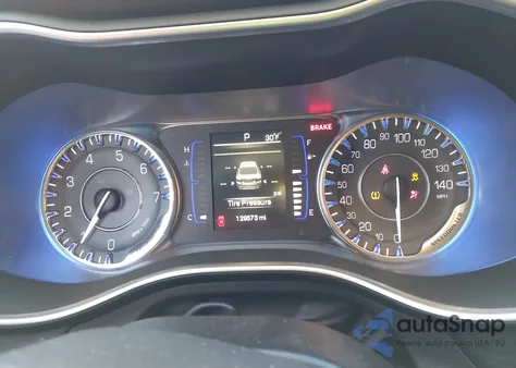 2015 Chrysler 200 Limited z USA, uszkodzony, nr VIN 1C3CCCAB8FN714044